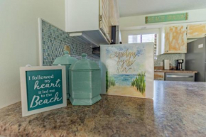 Spacious Family Hideaway on the Emerald Coast!